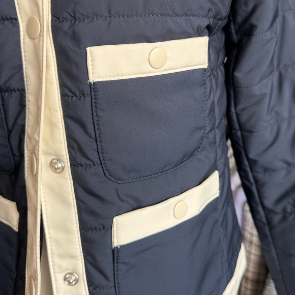 NWT Talbots Navy/Cream Light Puffer - Picture 7 of 10